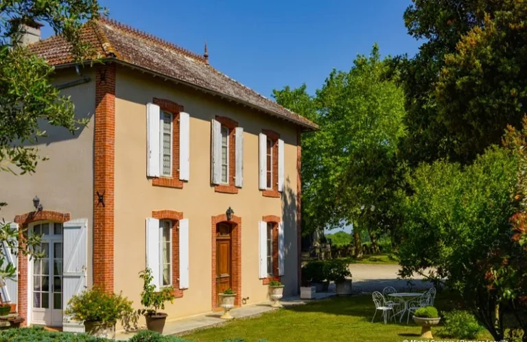 EAUZE : Visites et dégustation au Domaine de Laguille