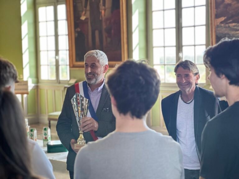 Réception en mairie de l’équipe de Basket du lycée Marechal Lannes, vice-champion de France de Basket junior