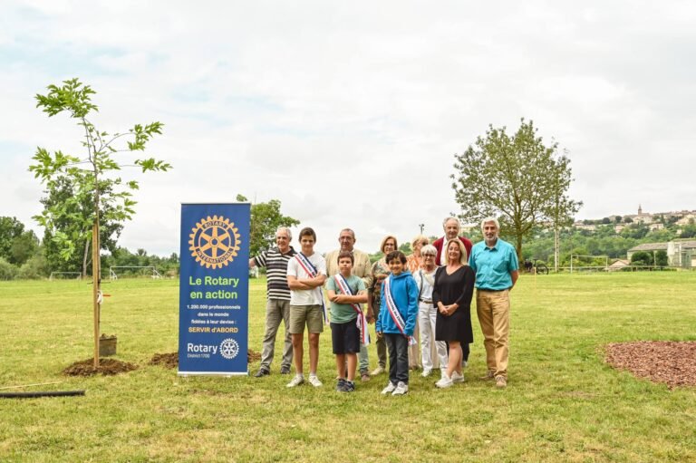 Inauguration d’une aire de pique-nique au stade Ernest Vila à Lectoure